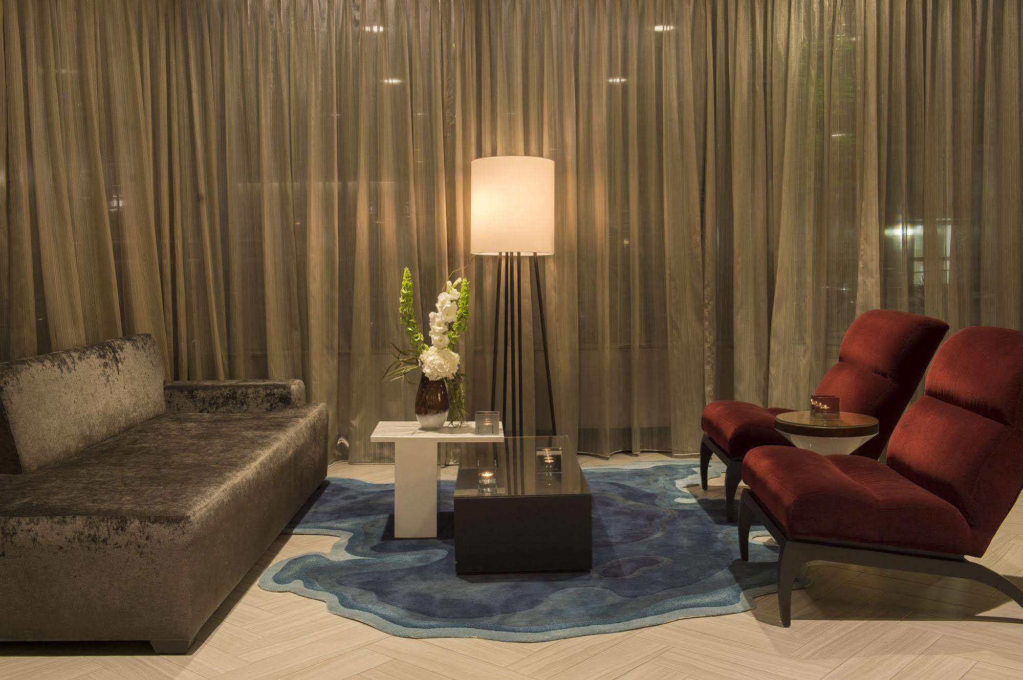 The Madison Concourse Hotel Zewnętrze zdjęcie
