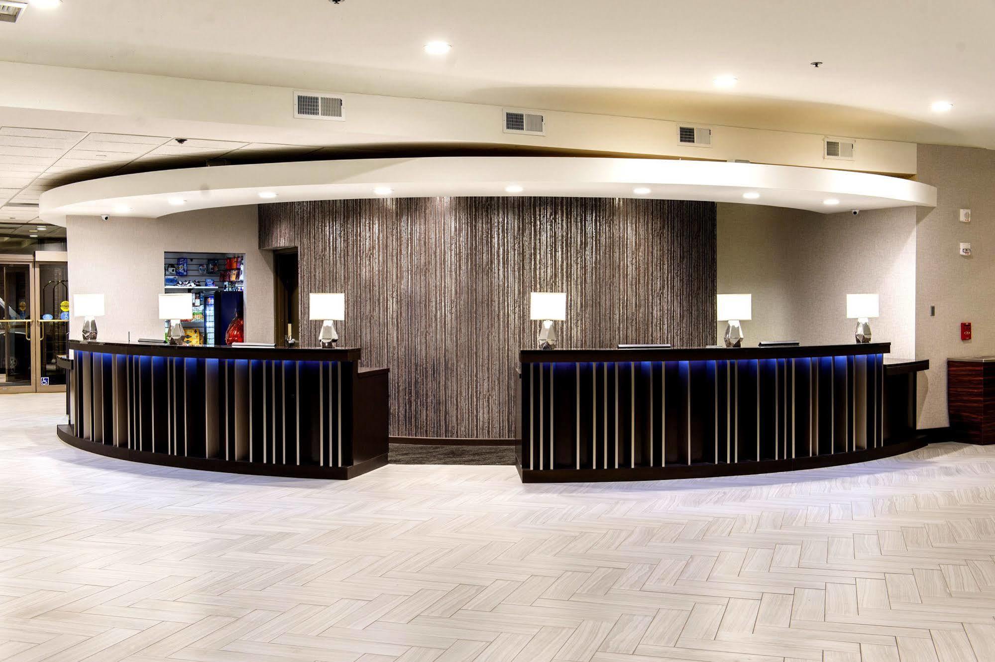 The Madison Concourse Hotel Zewnętrze zdjęcie
